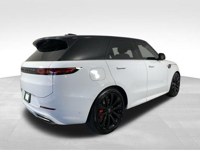 new 2024 Land Rover Range Rover Sport car, priced at $109,720