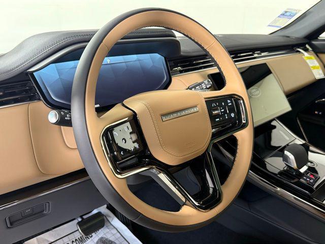 new 2025 Land Rover Range Rover Sport car, priced at $126,035