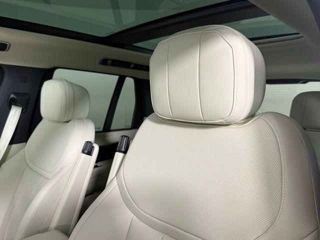 new 2025 Land Rover Range Rover car