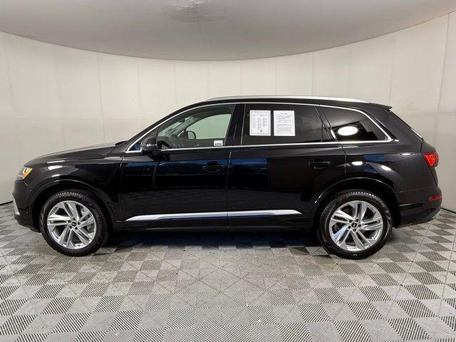 used 2023 Audi Q7 car, priced at $39,500
