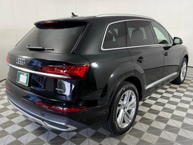 used 2023 Audi Q7 car, priced at $39,500