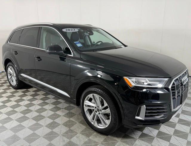 used 2023 Audi Q7 car, priced at $39,500