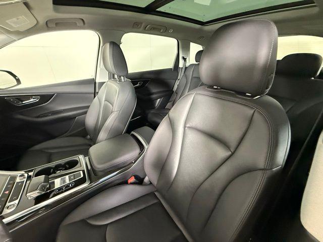 used 2023 Audi Q7 car, priced at $39,500