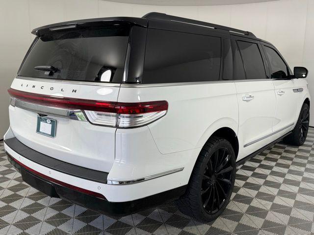 used 2024 Lincoln Navigator car, priced at $86,900
