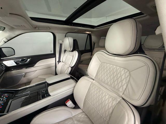 used 2024 Lincoln Navigator car, priced at $86,900