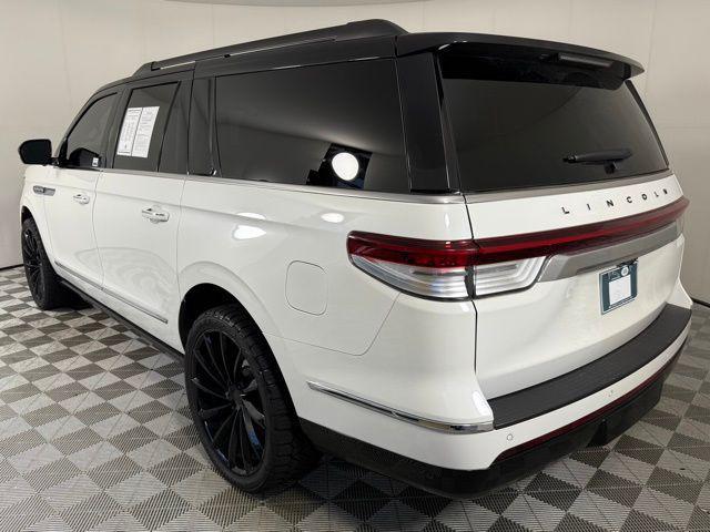 used 2024 Lincoln Navigator car, priced at $86,900