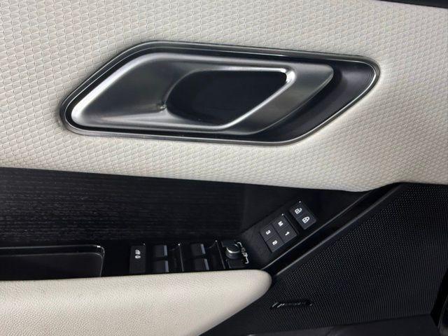 used 2021 Land Rover Range Rover Velar car, priced at $37,900