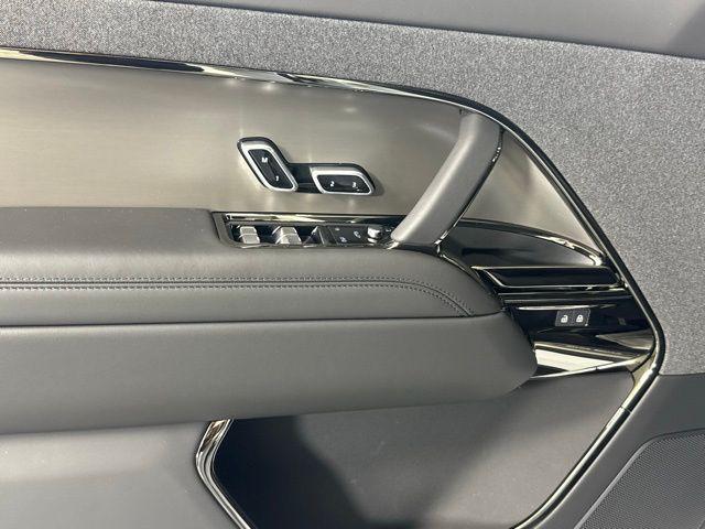 new 2025 Land Rover Range Rover Sport car, priced at $105,180