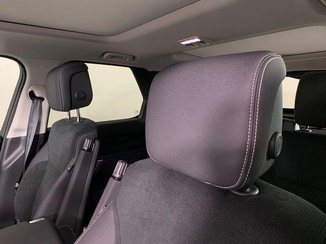used 2024 Land Rover Discovery car, priced at $67,158