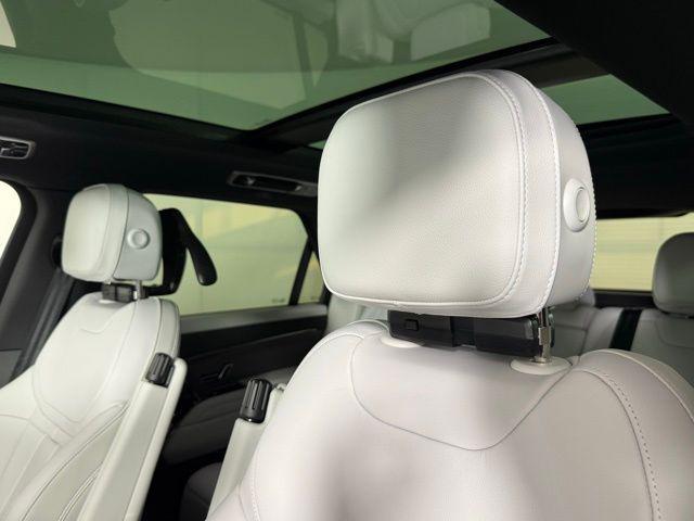 new 2025 Land Rover Range Rover Sport car, priced at $84,705