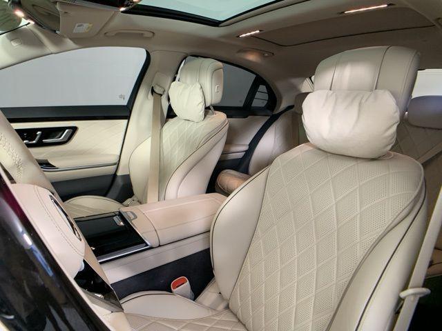 used 2024 Mercedes-Benz S-Class car, priced at $115,000