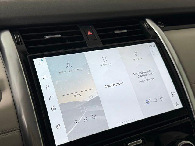 new 2025 Land Rover Discovery car, priced at $69,743