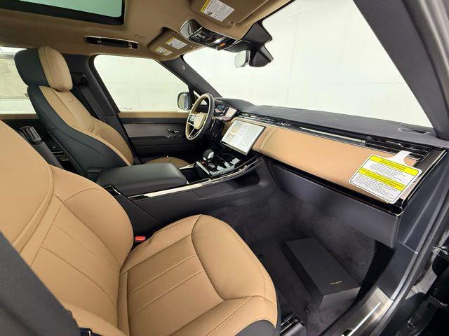 new 2025 Land Rover Range Rover Sport car, priced at $124,425