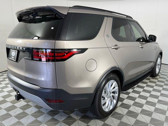 new 2025 Land Rover Discovery car, priced at $67,525