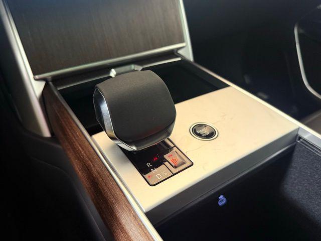 new 2025 Land Rover Range Rover car