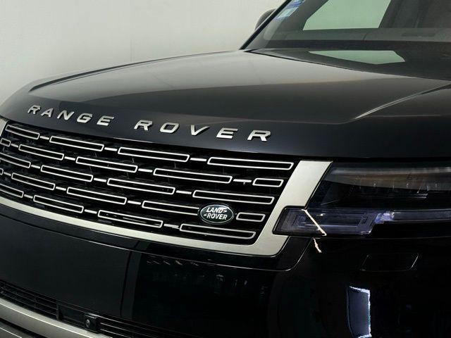 new 2025 Land Rover Range Rover car