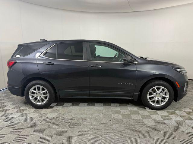 used 2022 Chevrolet Equinox car, priced at $17,700