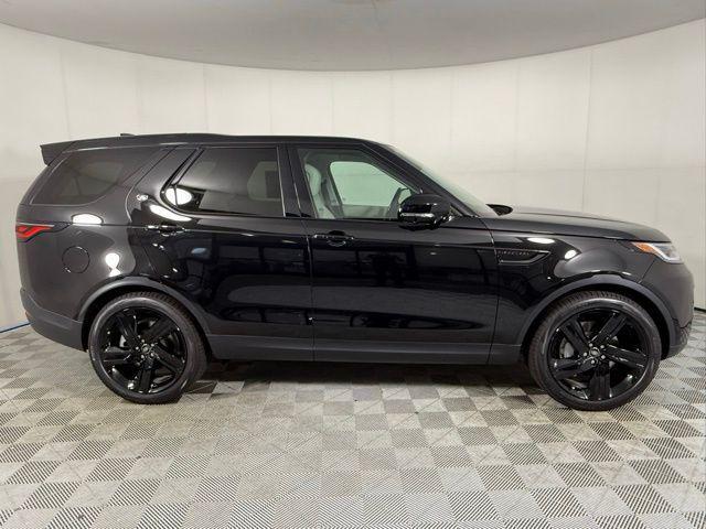 new 2025 Land Rover Discovery car