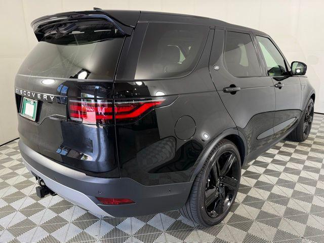 new 2025 Land Rover Discovery car