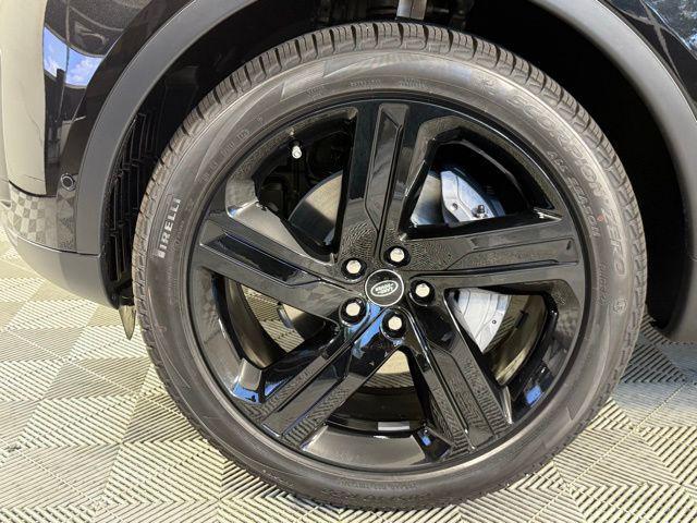 new 2025 Land Rover Discovery car