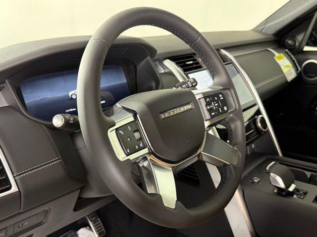 new 2025 Land Rover Discovery car, priced at $80,175