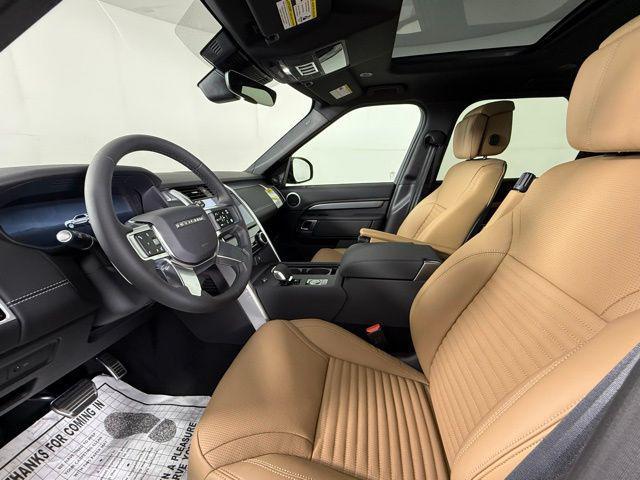 new 2025 Land Rover Discovery car, priced at $80,175
