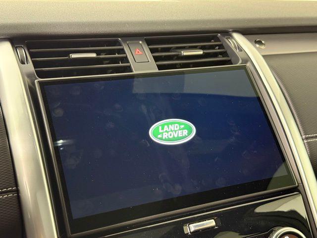 new 2025 Land Rover Discovery car, priced at $80,175