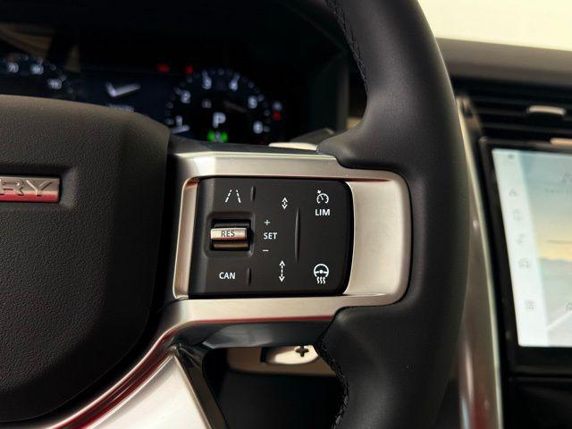 used 2025 Land Rover Discovery car, priced at $50,900
