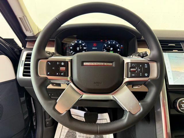 used 2025 Land Rover Discovery car, priced at $50,900