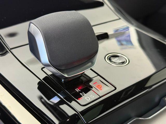 new 2025 Land Rover Range Rover Sport car, priced at $99,915