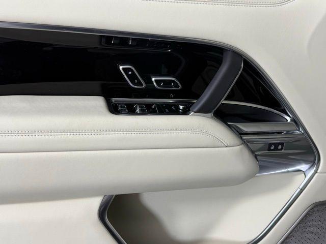 new 2025 Land Rover Range Rover car, priced at $179,280