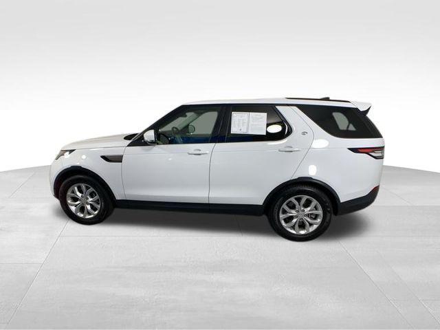 used 2018 Land Rover Discovery car, priced at $25,900