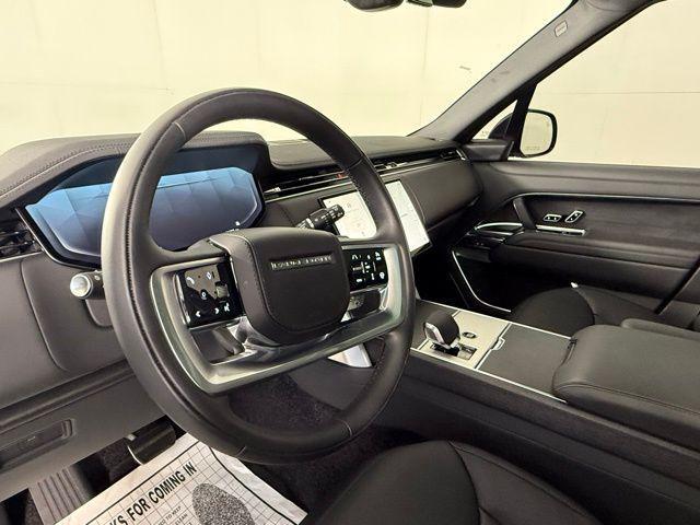new 2025 Land Rover Range Rover car