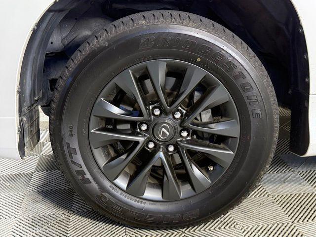 used 2022 Lexus GX 460 car, priced at $51,000