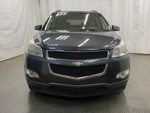 used 2010 Chevrolet Traverse car, priced at $9,999