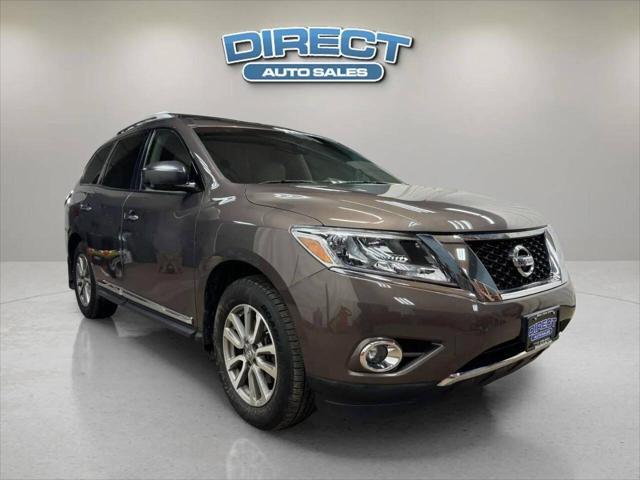 used 2015 Nissan Pathfinder car, priced at $11,999