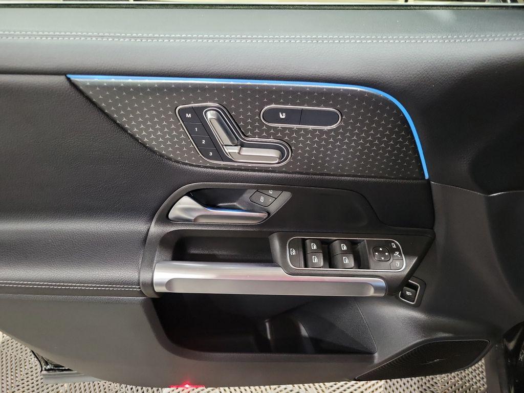 used 2024 Mercedes-Benz GLB 250 car, priced at $42,966