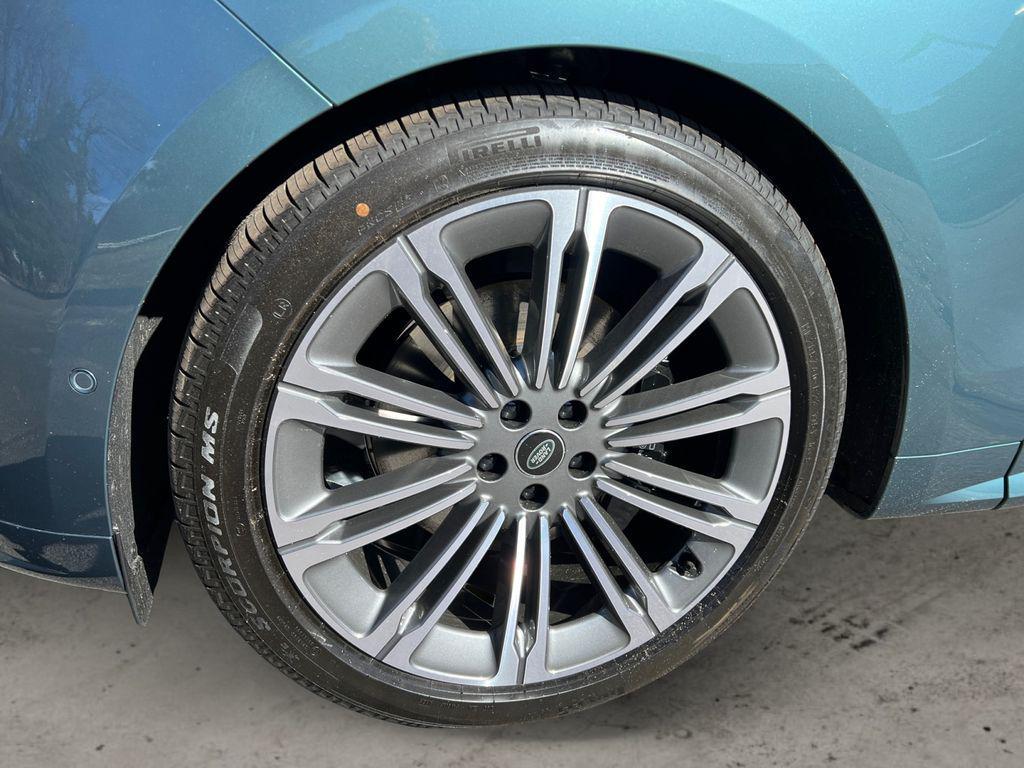 new 2025 Land Rover Range Rover Sport car, priced at $106,485