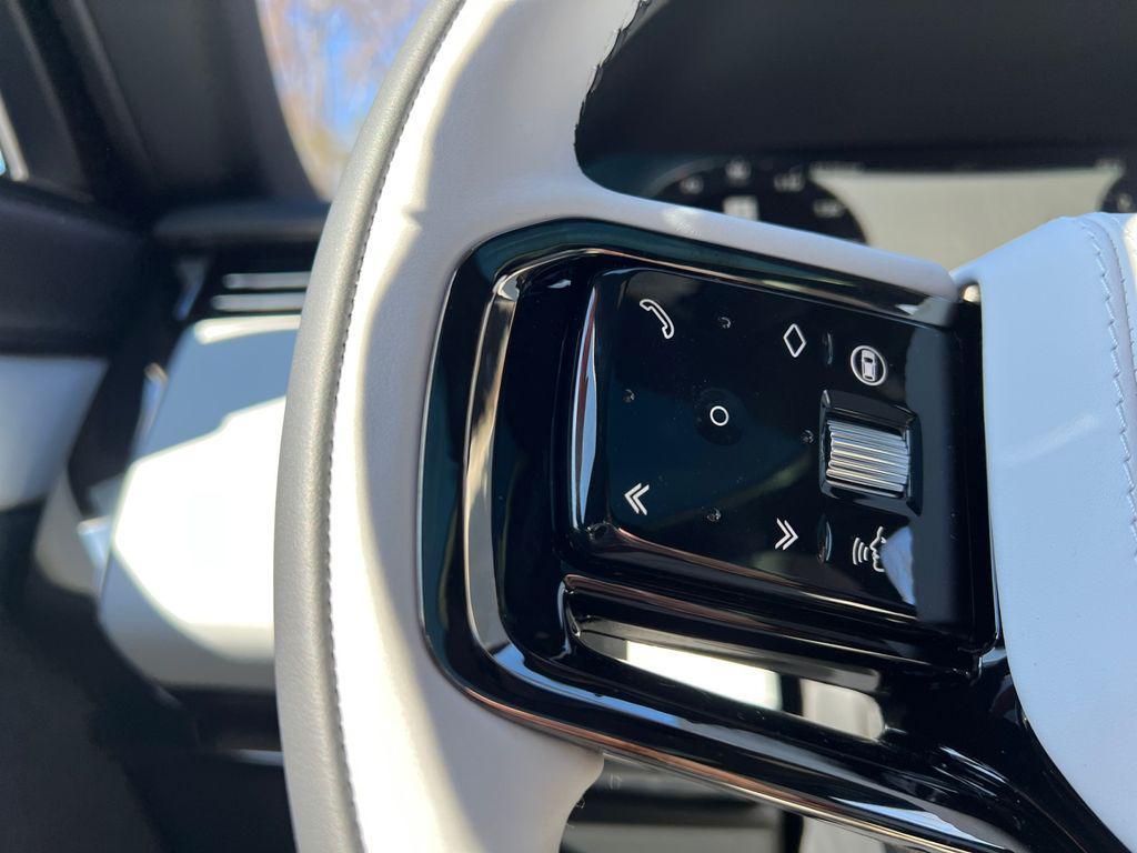 new 2025 Land Rover Range Rover Sport car, priced at $106,485