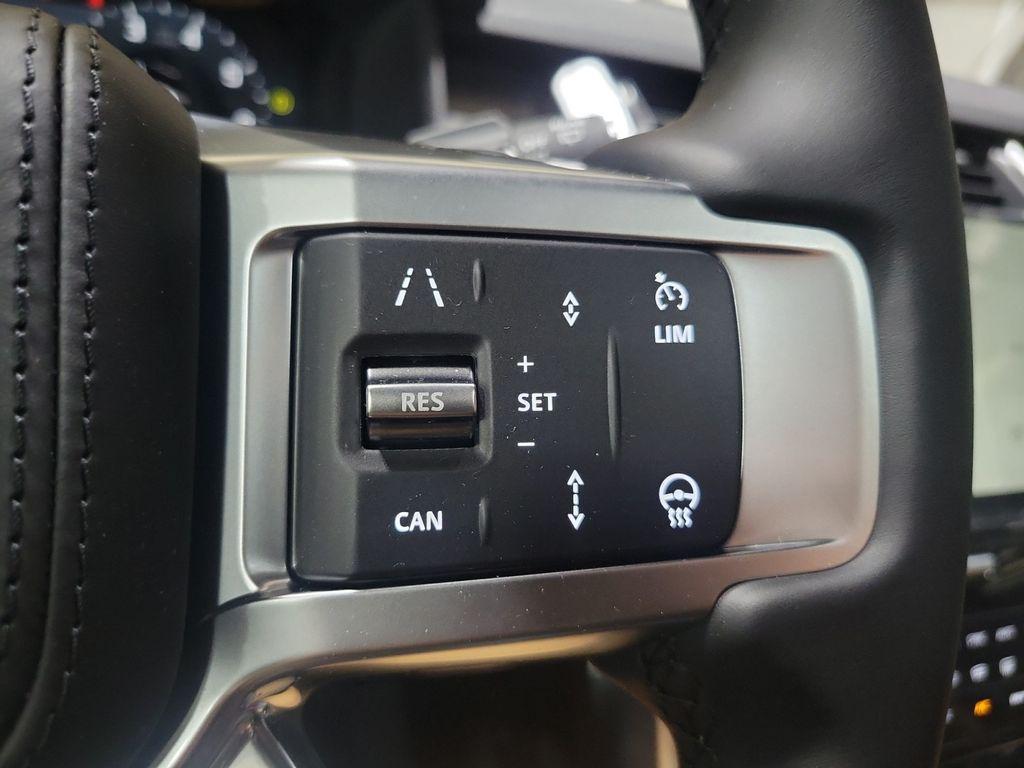 new 2025 Land Rover Discovery car, priced at $75,343