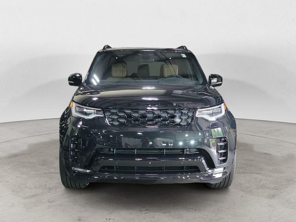 new 2025 Land Rover Discovery car, priced at $81,678