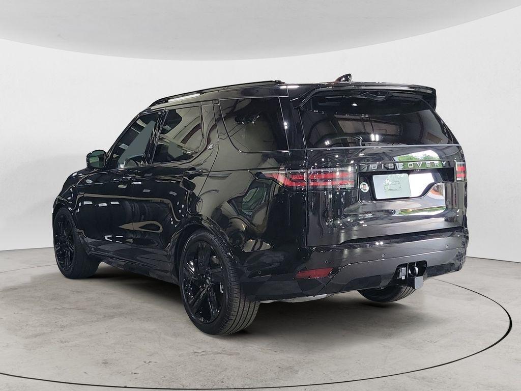 new 2025 Land Rover Discovery car, priced at $81,678