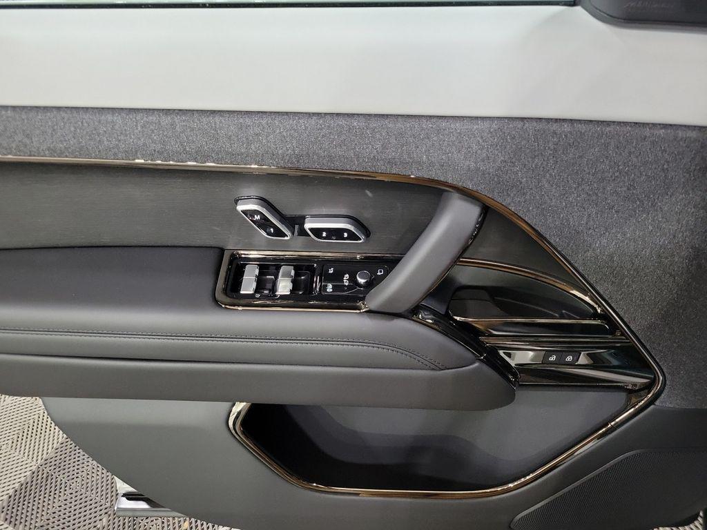 new 2025 Land Rover Range Rover Sport car, priced at $107,535