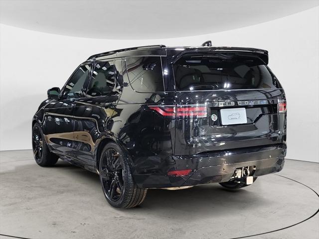 new 2025 Land Rover Discovery car, priced at $80,428