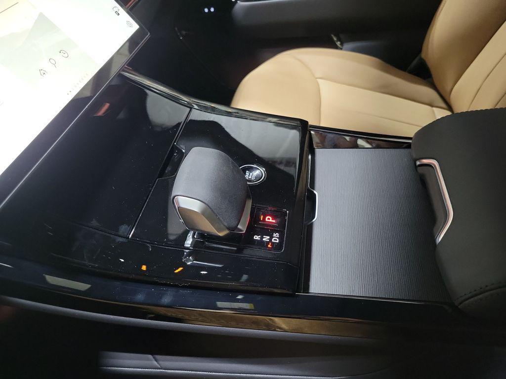 new 2025 Land Rover Range Rover Sport car, priced at $107,535