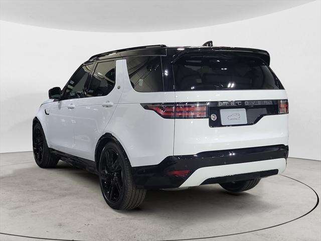 new 2025 Land Rover Discovery car, priced at $72,250