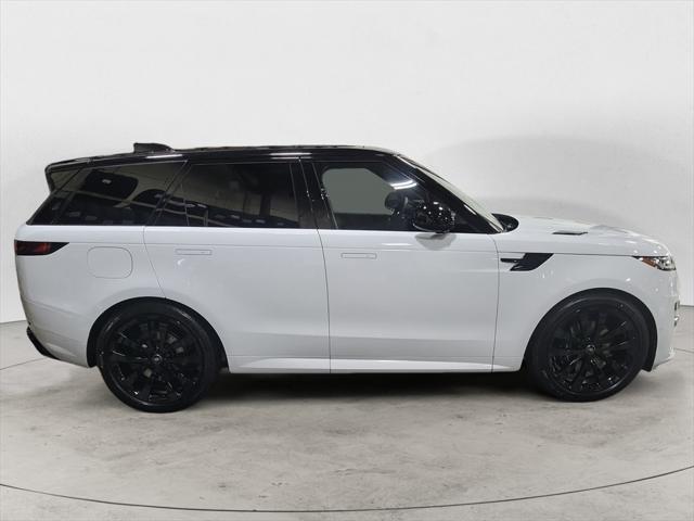 new 2025 Land Rover Range Rover Sport car, priced at $107,515