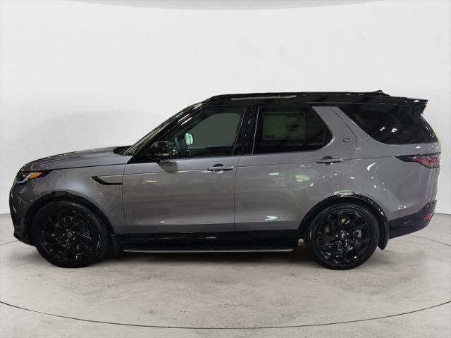 new 2024 Land Rover Discovery car