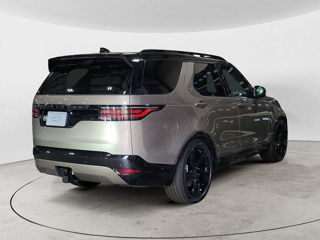 new 2025 Land Rover Discovery car, priced at $81,678