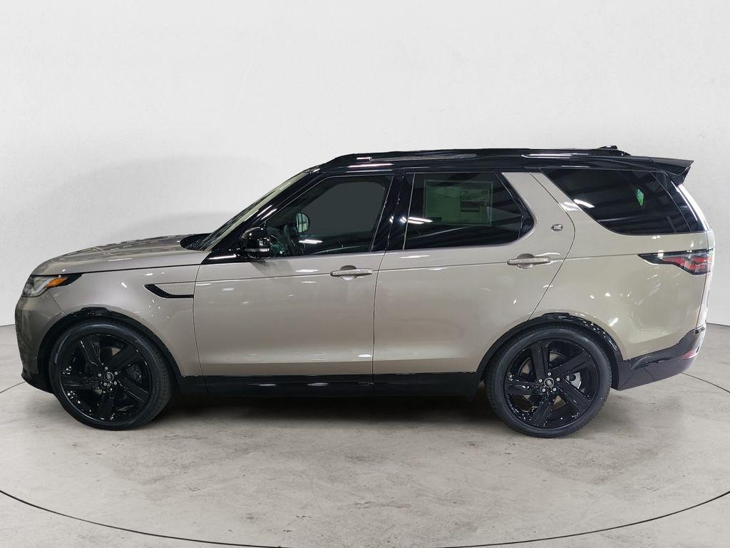 new 2025 Land Rover Discovery car, priced at $81,678
